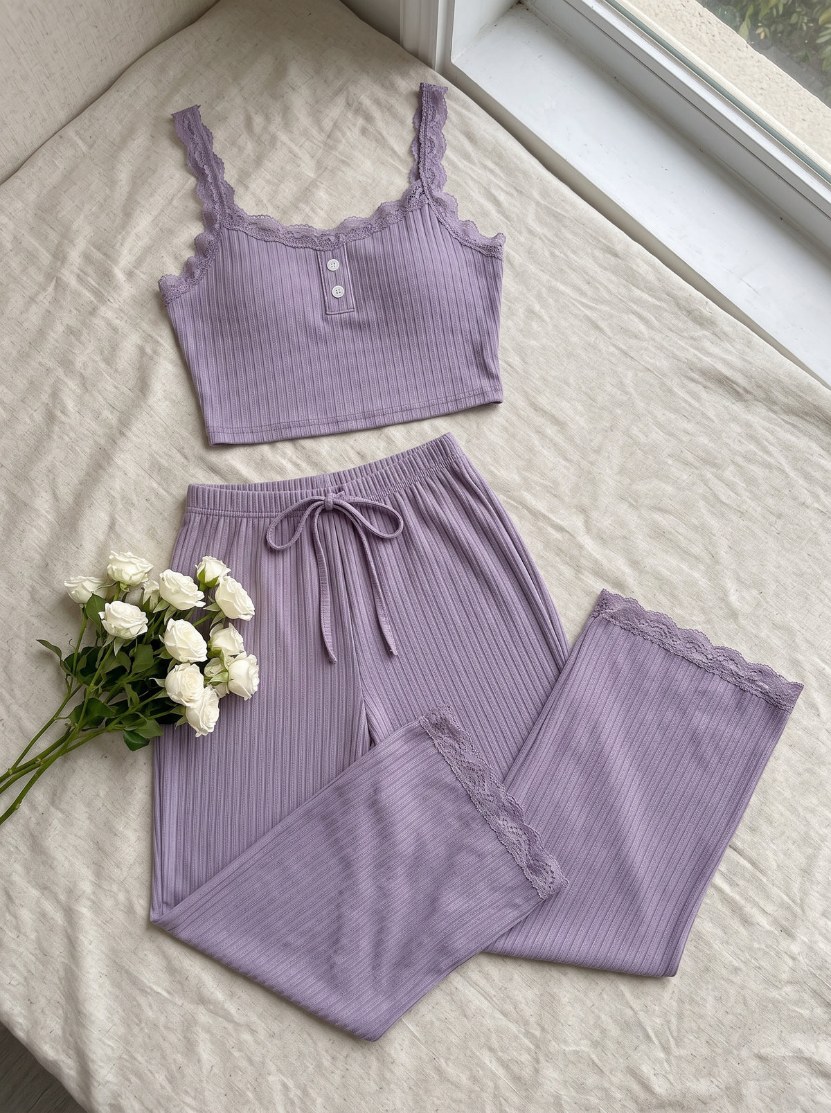 Conjunto Pijama Feminino Cropped e Calça
