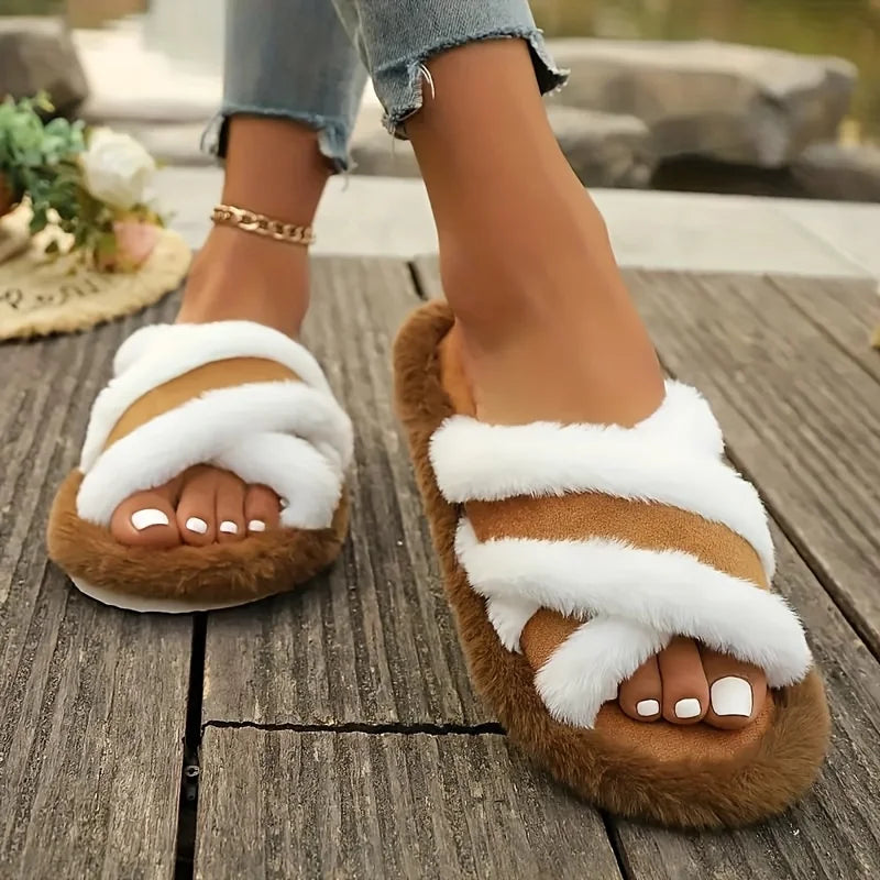 Chinelo Feminino Tiras Cruzadas Confortável Antiderrapante