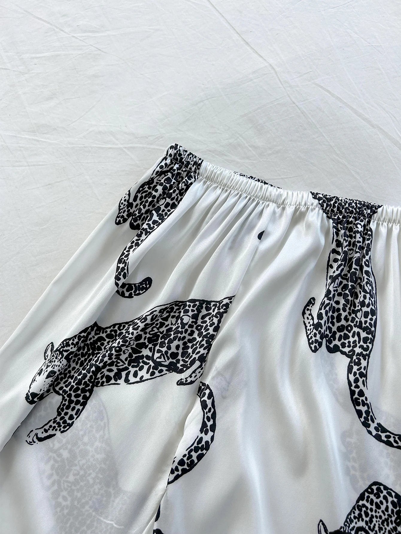 Conjunto Pijama Leopardo