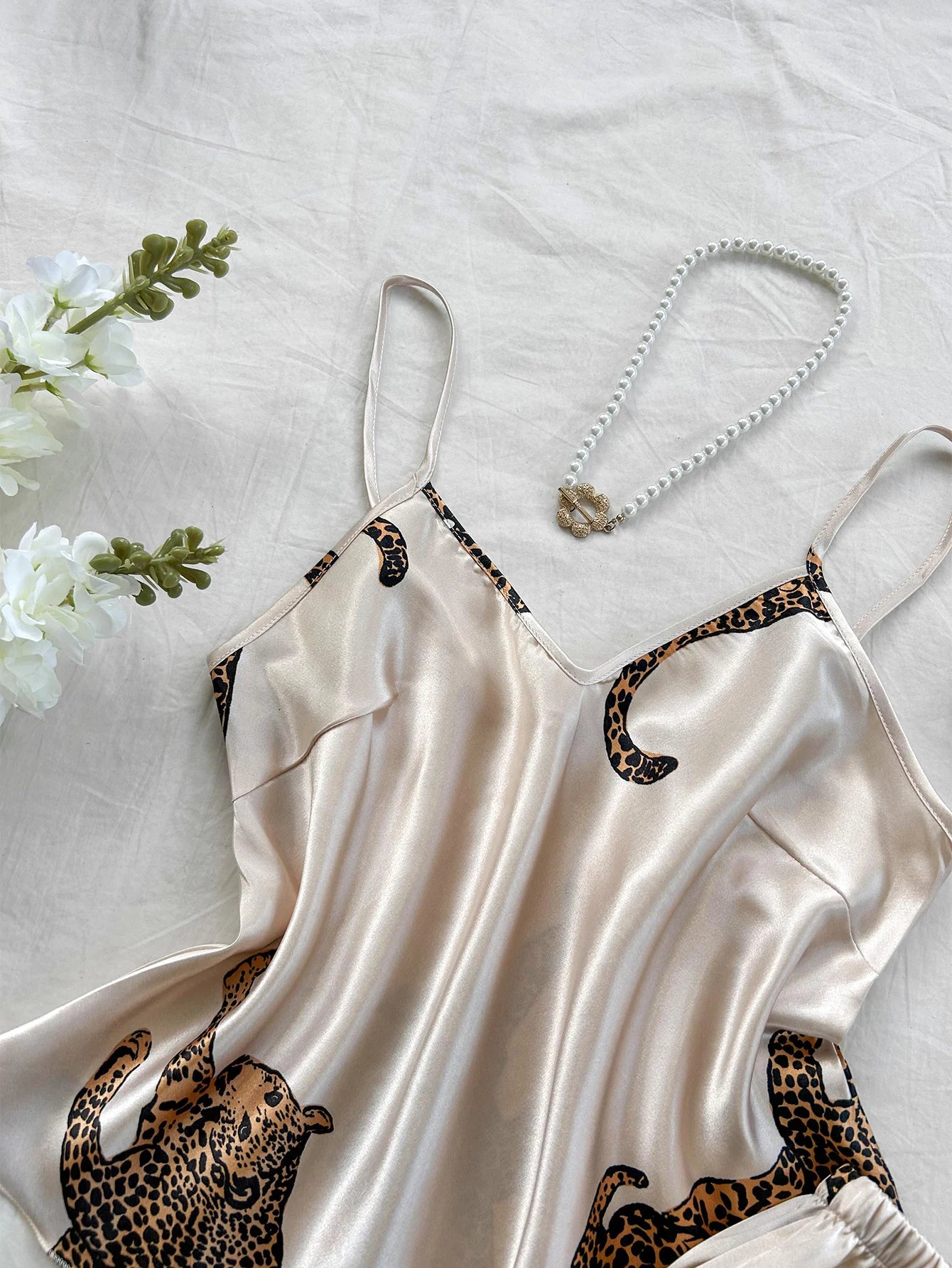 Conjunto Pijama Leopardo