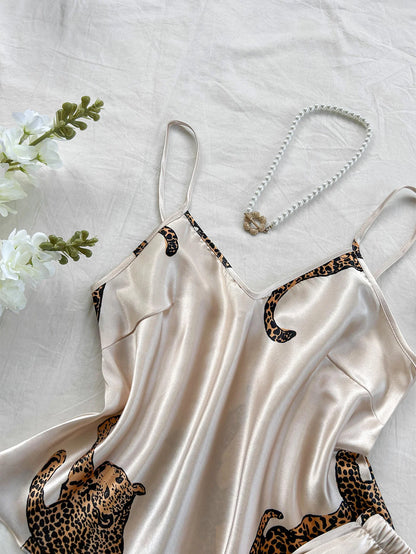 Conjunto Pijama Leopardo