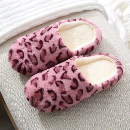 Pantufa Feminina Inverno Animal Print com Salto