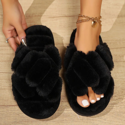 Pantufa Feminina Pelúcia Cruzada Antiderrapante