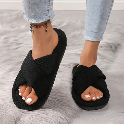 Chinelo Feminino Tiras Cruzadas Confortável Antiderrapante